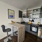 Ehrenfeld - Bright 32M2 Flat